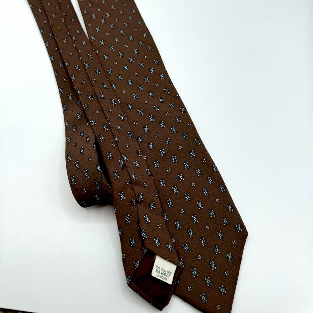 Nino Cerruti silk tie